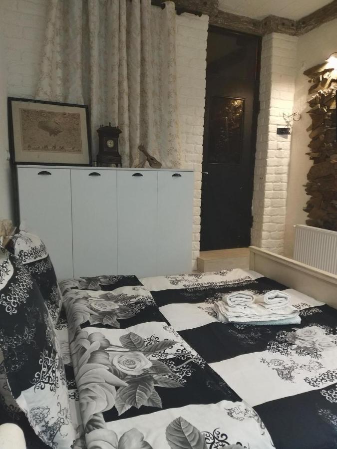 4 Chocolate Apartments In Old Tiflis Dış mekan fotoğraf