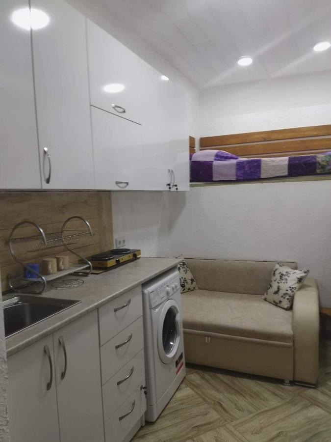 4 Chocolate Apartments In Old Tiflis Dış mekan fotoğraf
