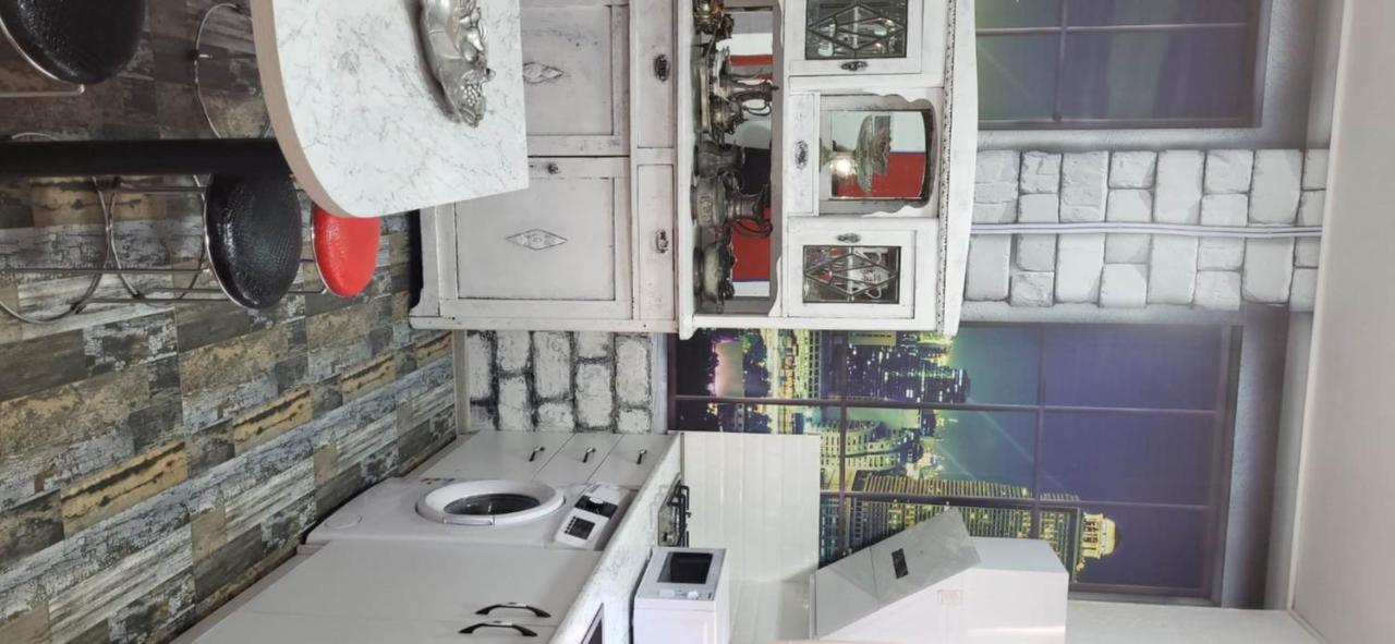 4 Chocolate Apartments In Old Tiflis Dış mekan fotoğraf
